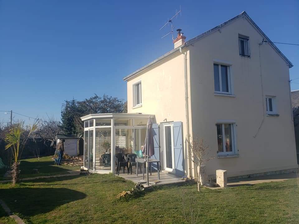 Petite maison proche centre d'Amboise (37)